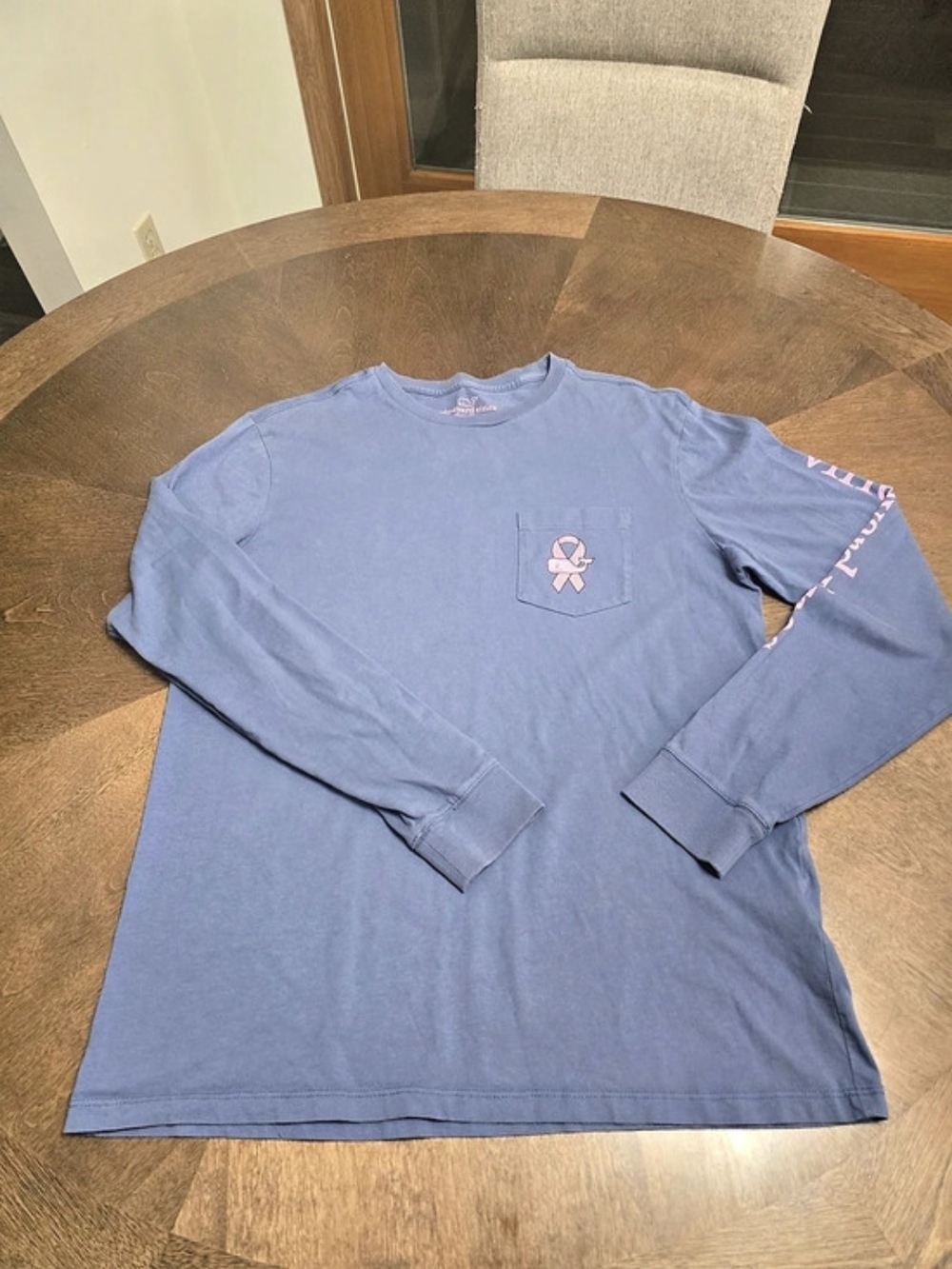 Vineyard Vines Pocket Tee Shirt Womens Small Blue Breast Cancer Ribbon Whale